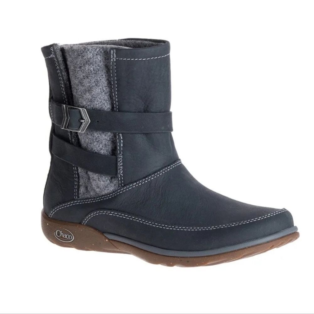 Chaco Hopi Castlerock women's gray boots